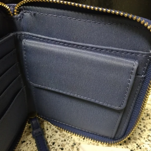 Wallet - Picture 6 of 7